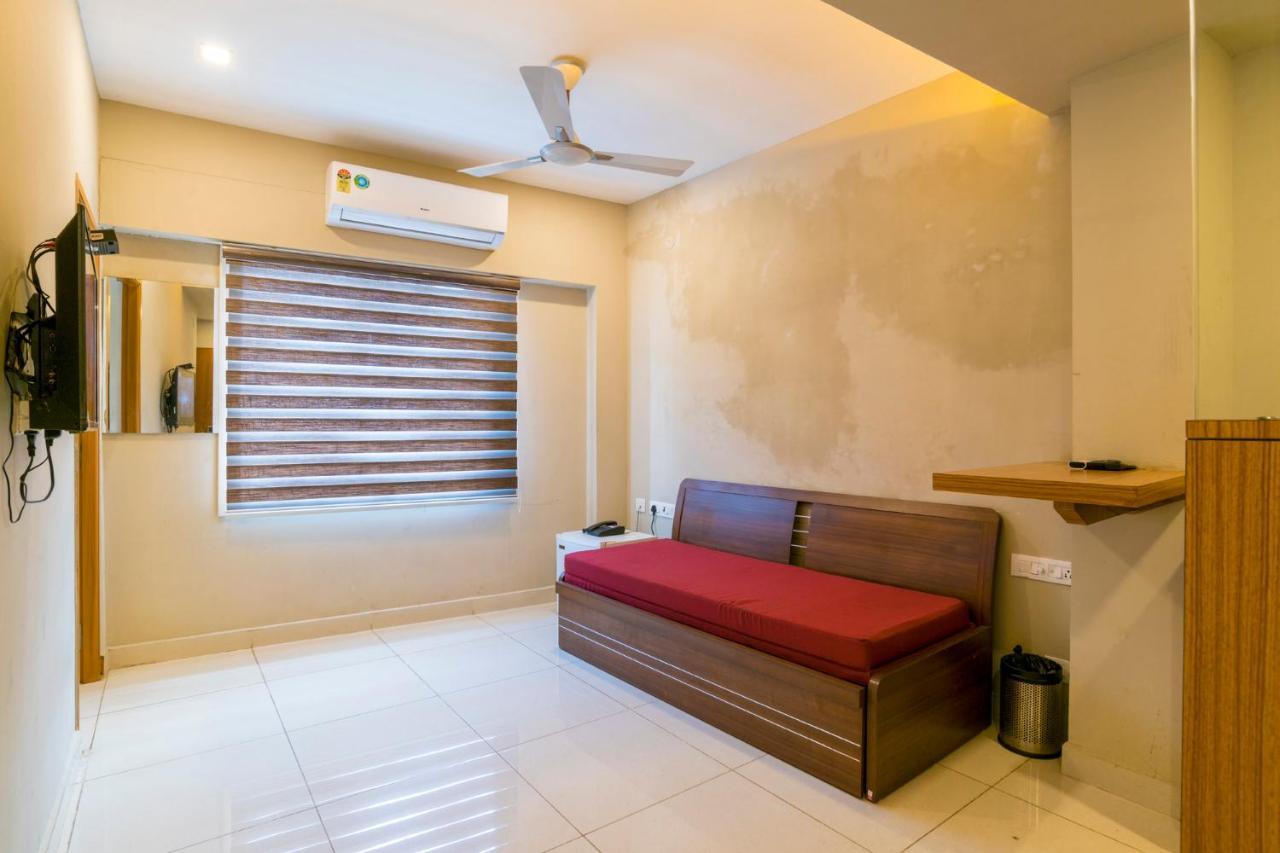 Hotel Crescent Chennai